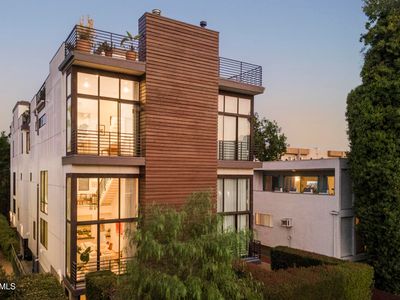 1432 N Vista St #2, Los Angeles, CA, 90046
