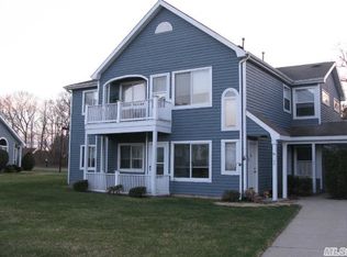 612 Birchwood Park Dr, Middle Island, NY 11953