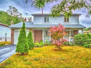54 Penwick Cres, Richmond Hill, ON L4C5B4