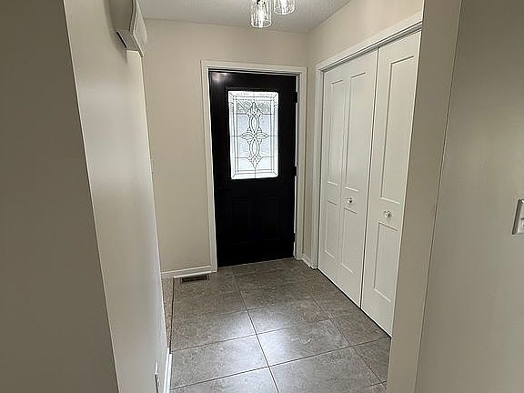 4th image of 5535 Chris Dr