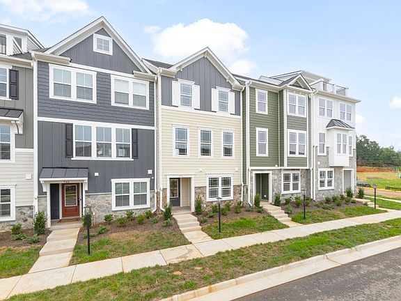 2nd image of 770 Park Ridge Dr