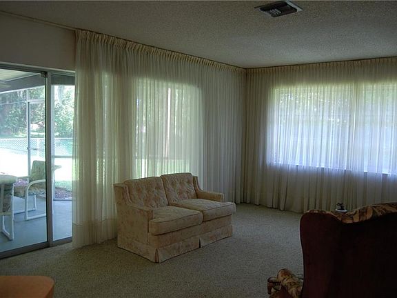 4th image of 22156 Little Falls Ave
