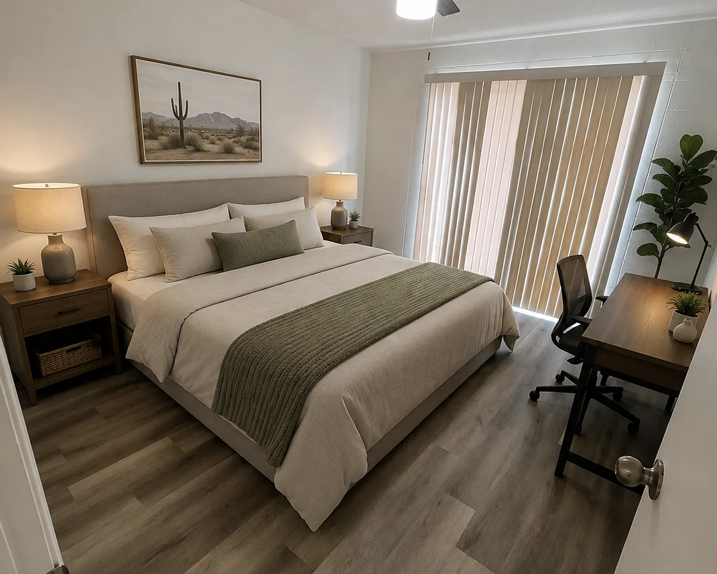Sheraton Arms Apartments — Photo 2