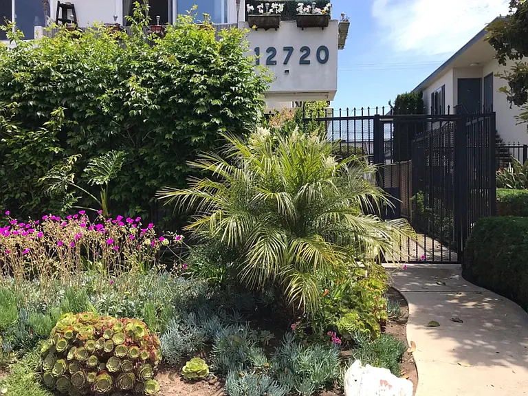 12720 Pacific Ave — Photo 10