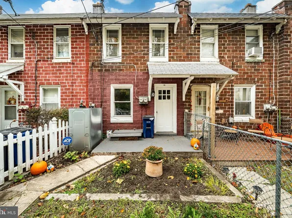 40 Beech St, Coatesville, PA 19320