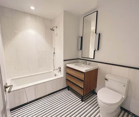 Rented by Lavenue Group Inc | media 31