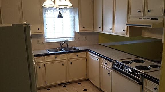 2nd image of 1502 Birch Pl