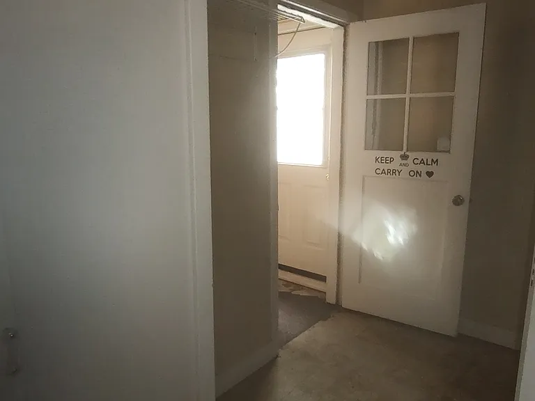 631 7th Ave #A — Photo 9