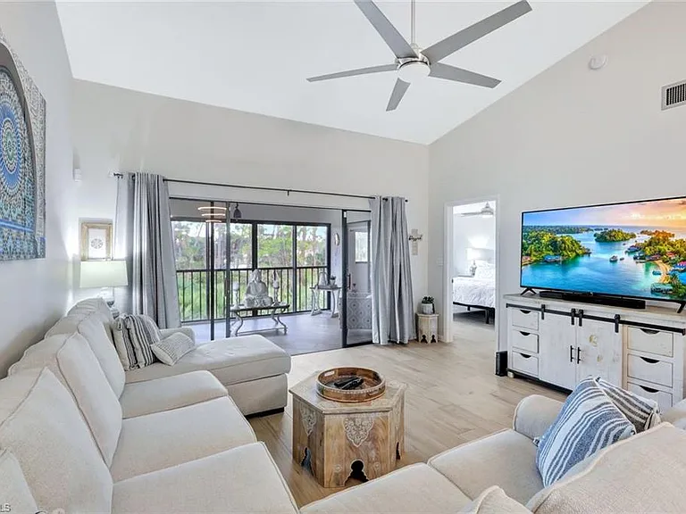15400 Cedarwood Ln #1-201 — Photo 2