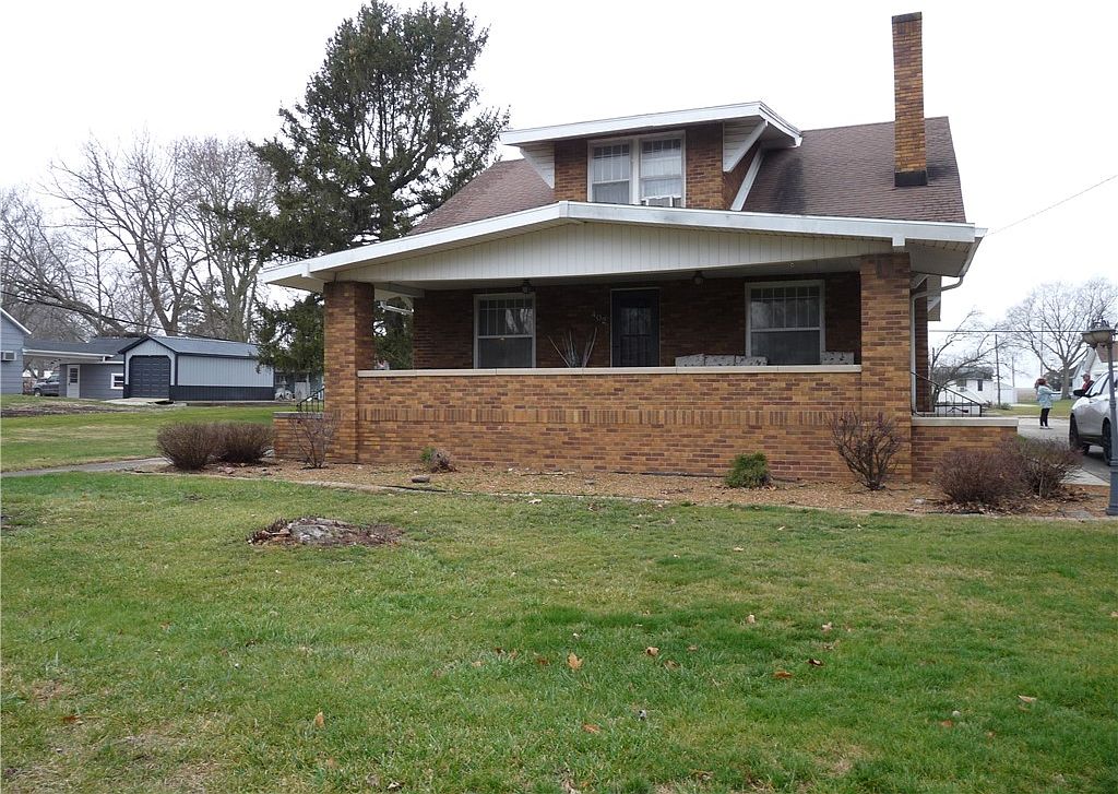 402 N Gray St, Sidell, IL 61876 MLS 6230711 Zillow