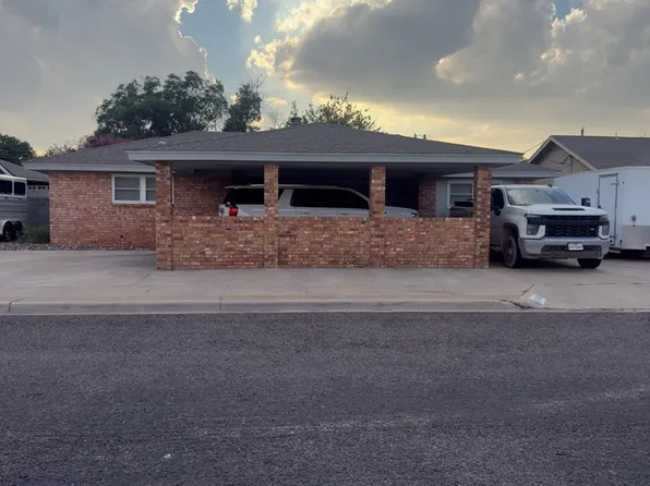 1105 Crescent Dr, Andrews, TX 79714