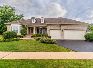 39W496 Washburn Dr, Geneva, IL 60134