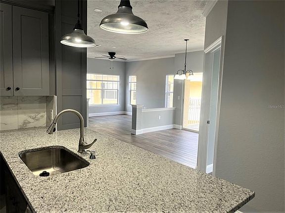 3rd image of 1622 Arbor Lakes Cir Unit 1622