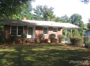 1225 Polo Rd, Winston Salem, NC 27106