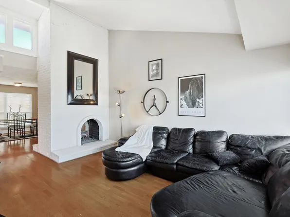 5916 Sandhurst Ln APT 226, Dallas, TX 75206