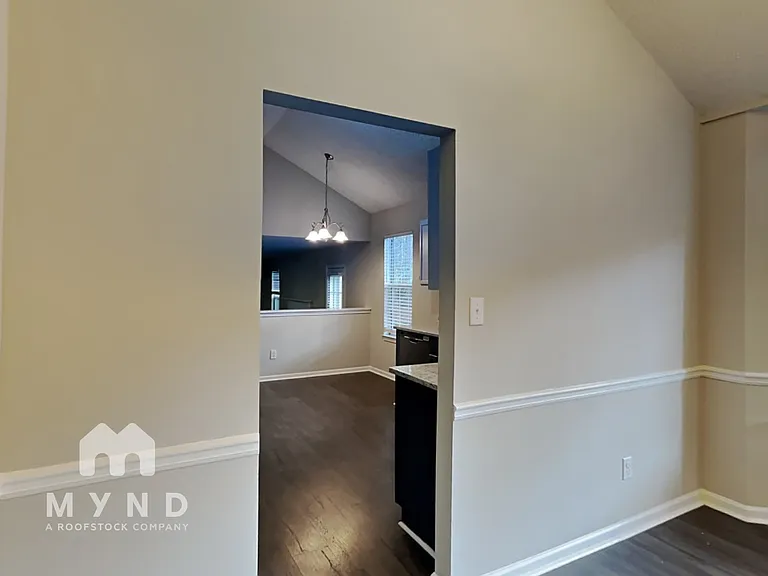 6437 Phillips Ct — Photo 18