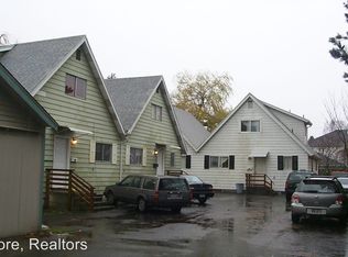 3729-3735 SE Cora St, Portland, OR 97202