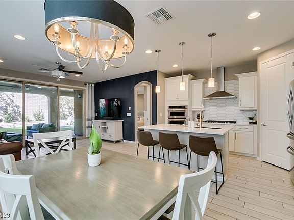 2nd image of 139 Berneri Dr