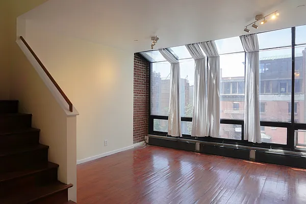 Rented by Maz Group NY | media 12