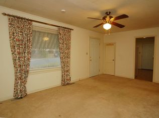 519 Player Dr, High Point, NC 27260