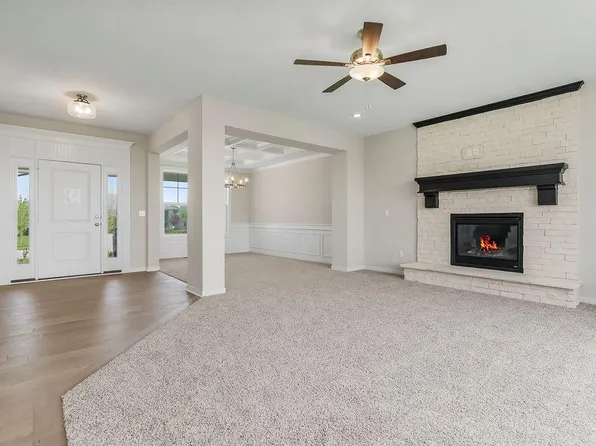 17165 W 164th Ter, Olathe, KS 66062