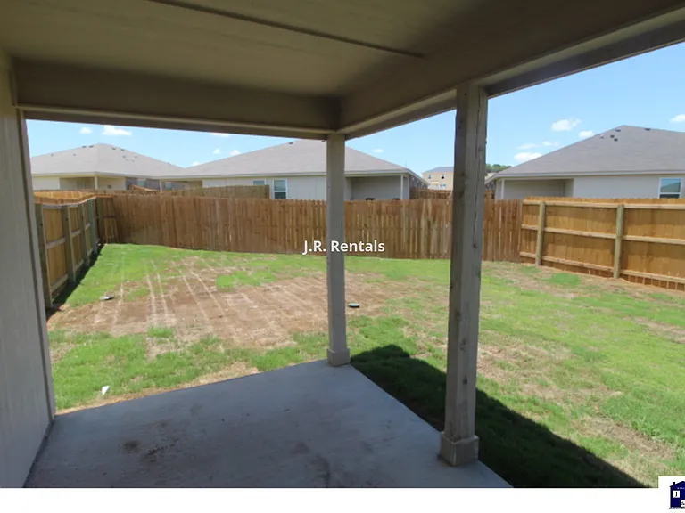 1705 Montell St #A — Photo 17