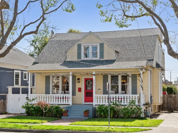 3272 Central Ave, Alameda, CA 94501