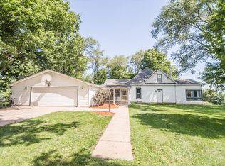 59136 Kidd Rd, Glenwood, IA 51534