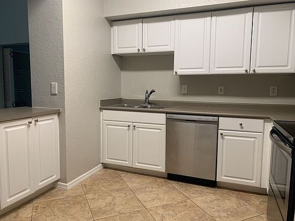 5th image of 504 S Armenia Ave Unit 1336