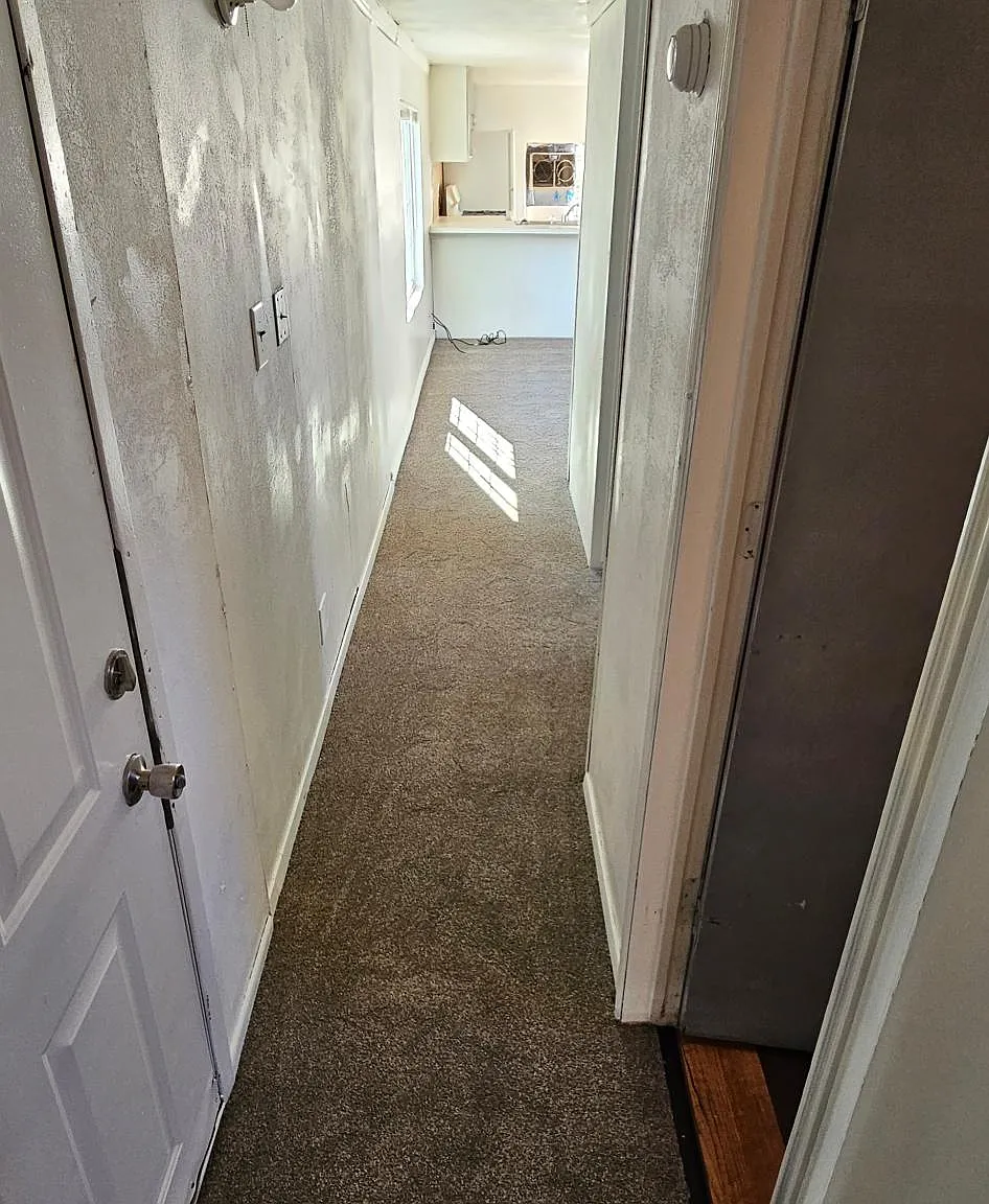 2 bed, 900 sqft, $900 — Photo 4