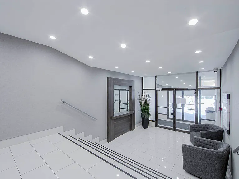 41 Speers Rd — Photo 12