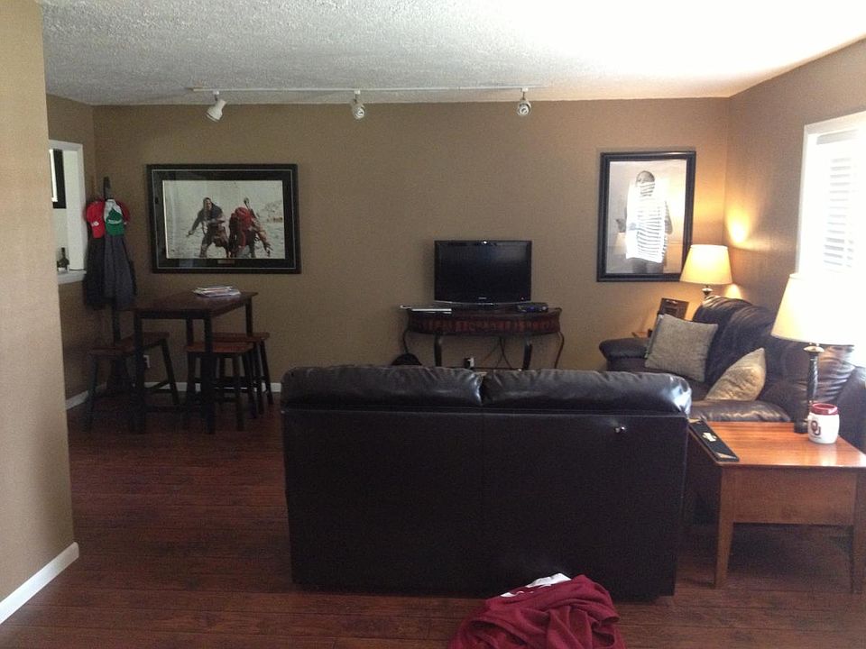 2nd image of 720 Hardin Dr