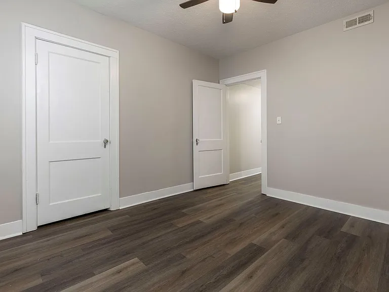 1000 Ellison Avenue — Photo 15