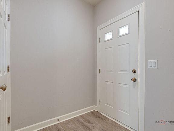 3rd image of 3124 Falling Waters Ln Unit 3124