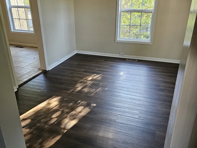 105 Idol St — Photo 14