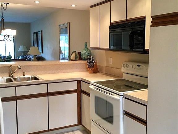 4th image of 13273 White Marsh Ln APT 301