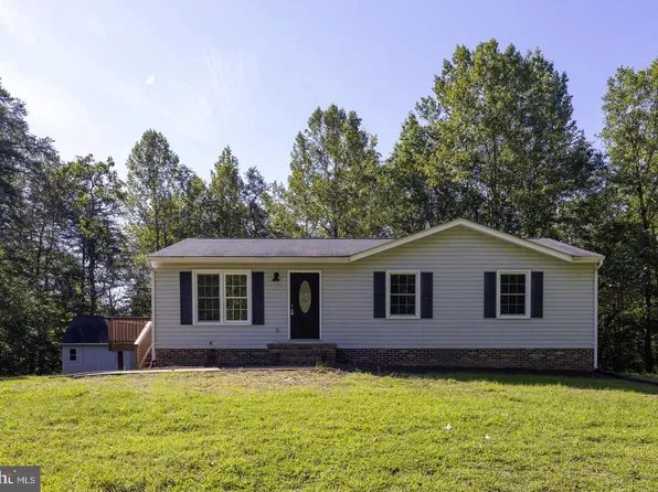 6536 Grogan Ln, King George, VA 22485
