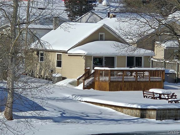 2nd image of 6792 Guyder Rd