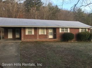 912 Marion Dairy Rd, Lindale, GA 30147