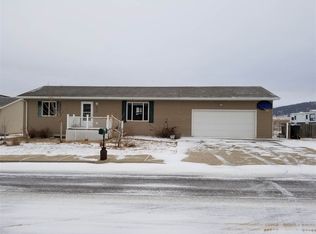 2060 Moose Dr, Sturgis, SD 57785