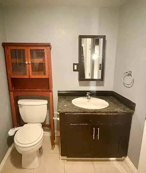 814 Fresno St — Photo 10