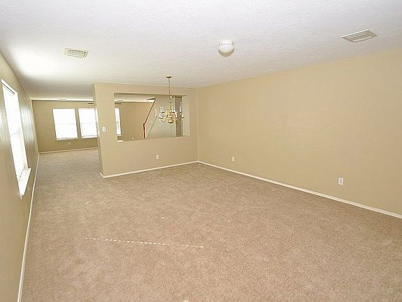 5th image of 5803 W Harrow Dr