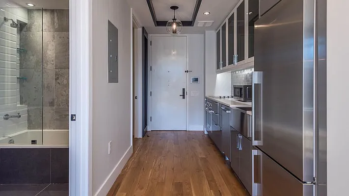 Rented by Nooklyn NYC LLC | media 21