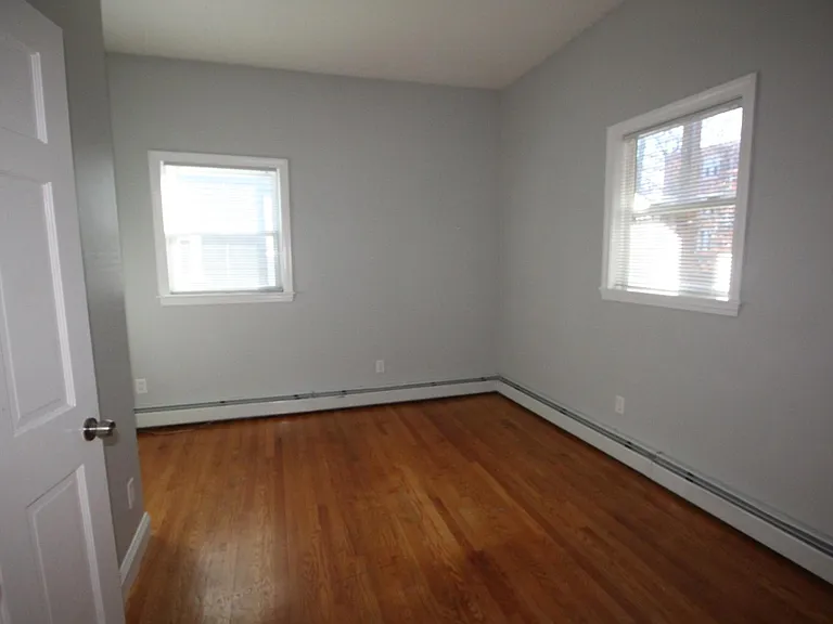 83 Devon St #1 — Photo 12