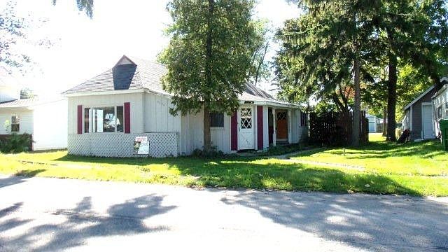 1st image of 5904 N Main St