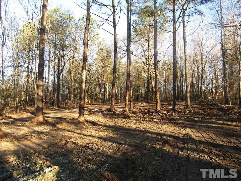 2nd image of 395 Turlington Dr