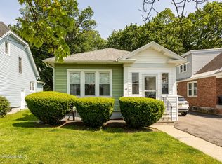 43 Holmes Ct, Albany, NY 12209