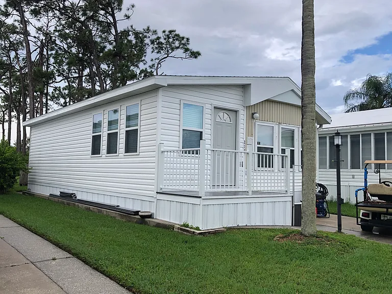 217 Crown Point Dr — Photo 13