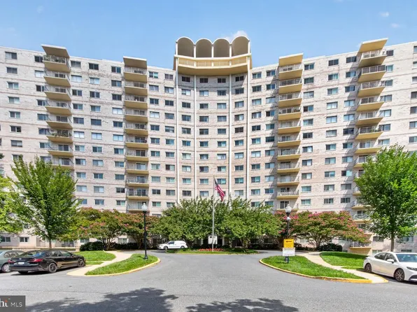 1121 University Blvd W APT 1013-B, Silver Spring, MD 20902