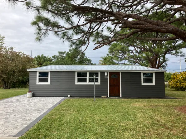 1561 5th Ct #1, Vero Beach, FL 32960